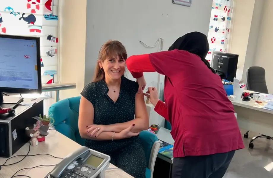 selcan arslan özel, selcan özel, selcan arslan özel röportaj, selcan özel röportaj, selcan arslan özel aşı, selcan özel aşı, selcan arslan özel influenza, selcan özel influenza, grip aşıları her yıl değişmek zorunda mıdır