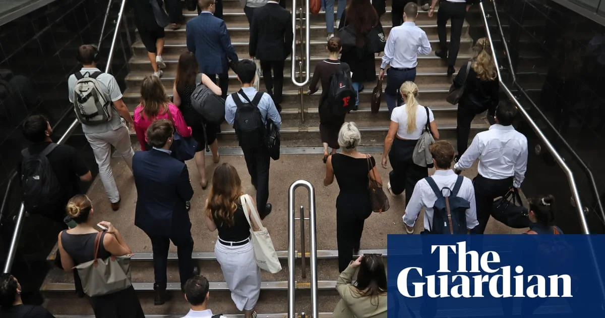 Australian healthcare setting addressing Australia population growth and rising life expectancy