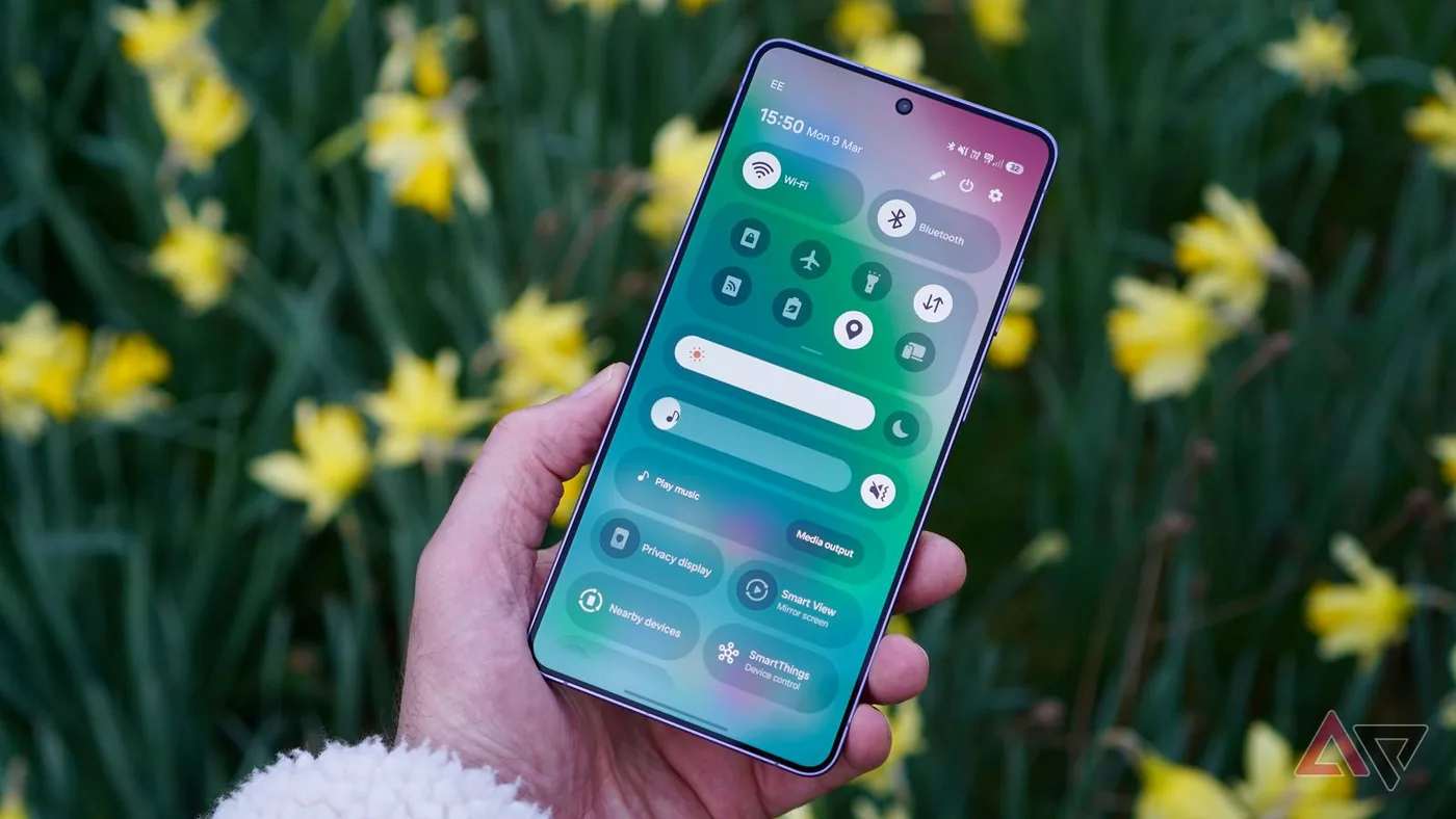 Samsung Galaxy S26 Ultra quick settings menu displaying interface adjustments under Samsung One UI 9.