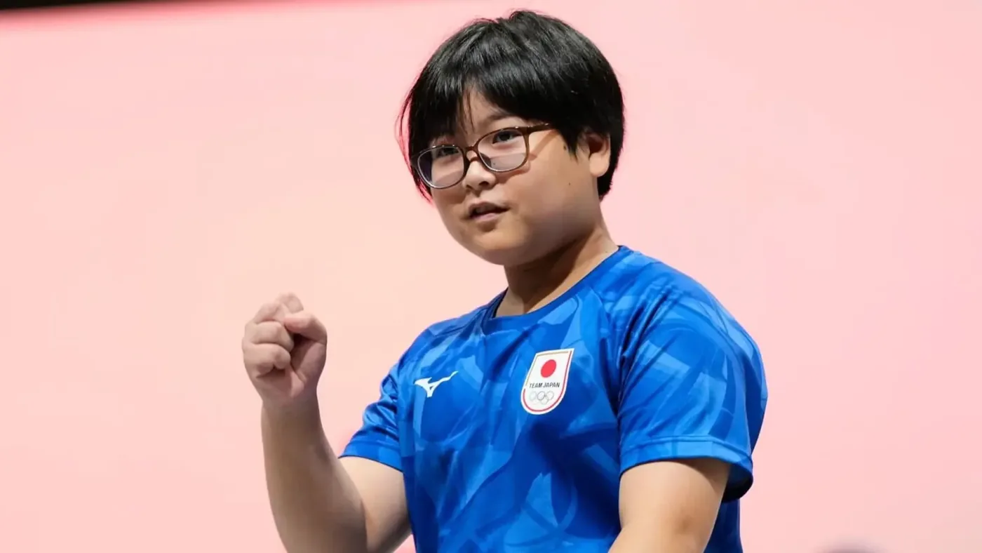 Yuki Kurihara playing Puyo Puyo Champions during the Asian Games esports finals.