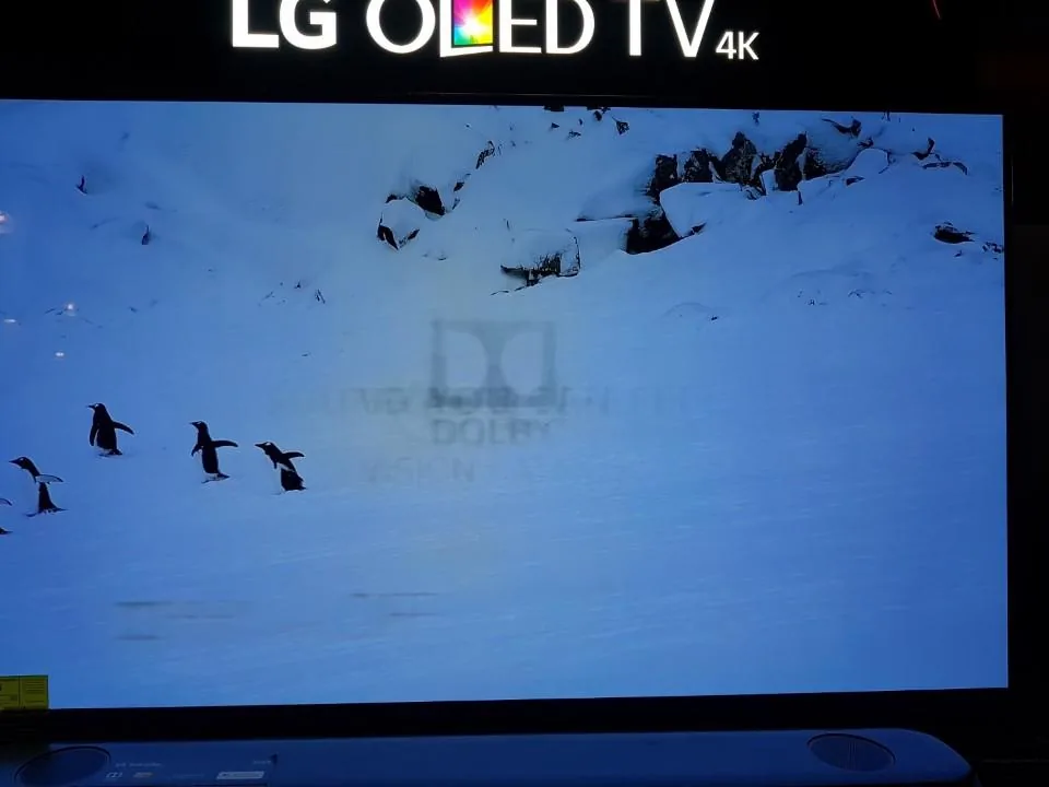 OLED Vs QLED: How Panel Contrast and Brightness Differ — ZDNET image