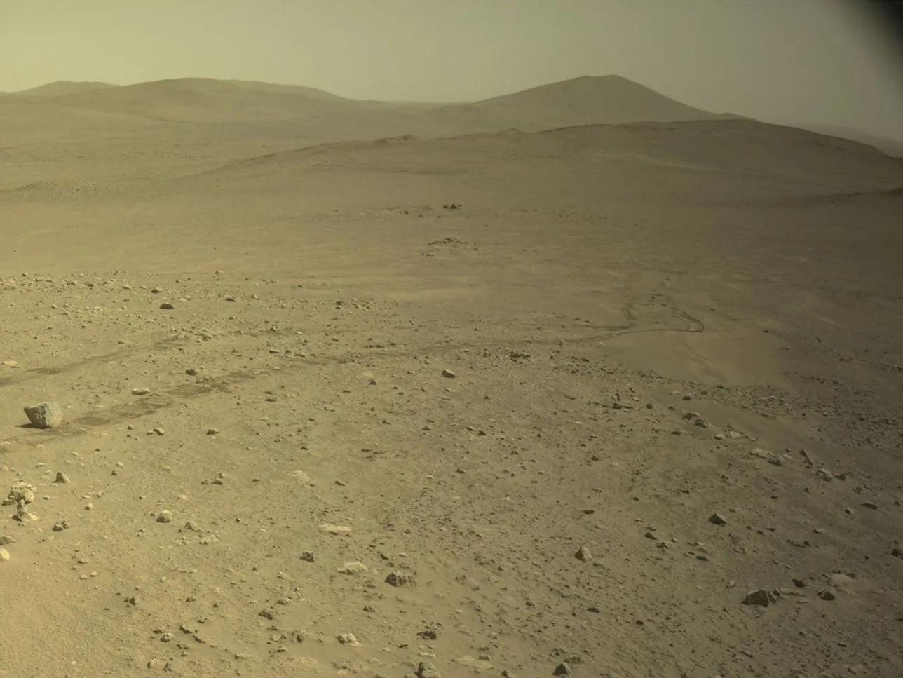 Perseverance Breaks Martian Distance Record at 28 Miles — Mirage News image