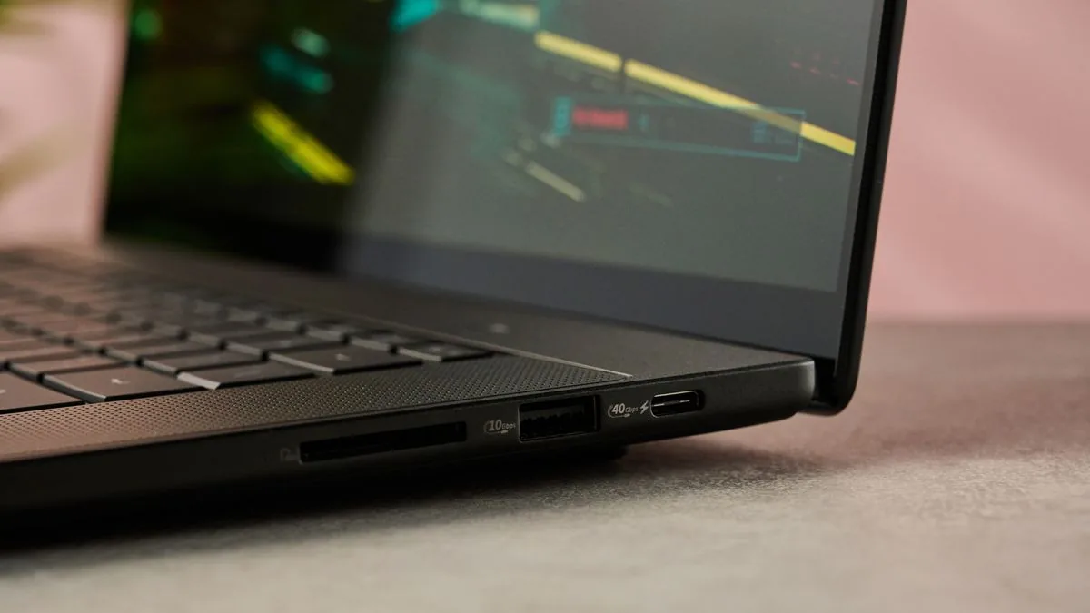 Right side profile showing connectivity ports on the Asus ProArt P16