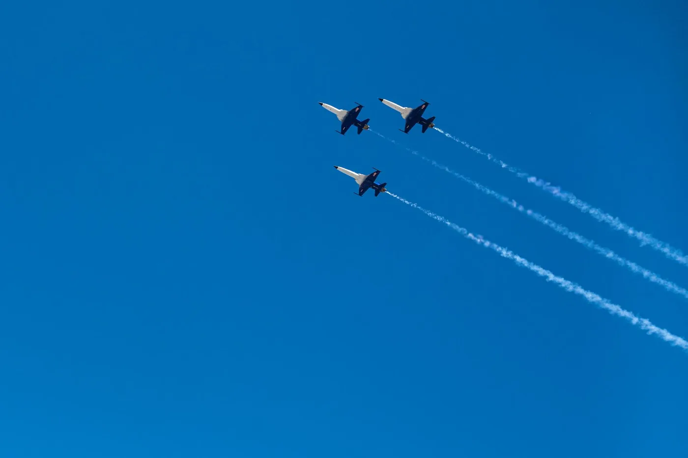 NASA F-5 fighter jet scheduled for the University of Alabama football flyover demonstration.