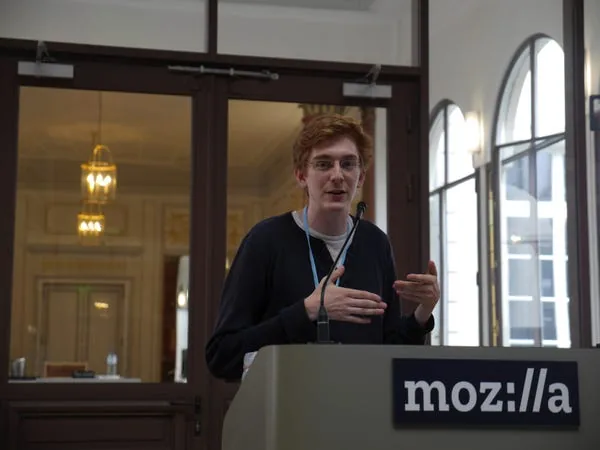 Jason A. Donenfeld presenting WireGuard at Kernel Recipes in Paris.